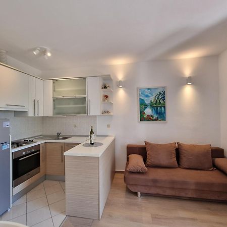 Apartments Kadenca Omis Luaran gambar