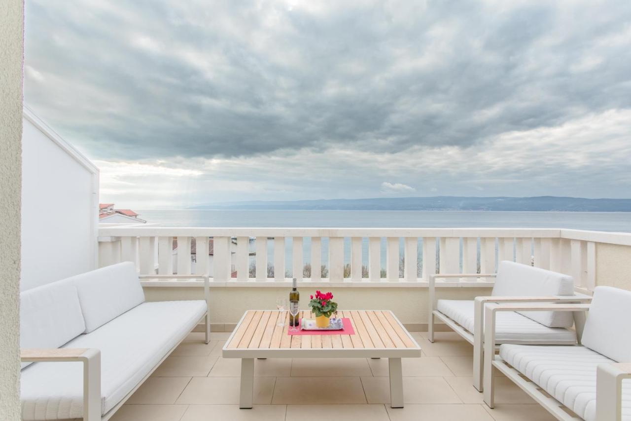 Apartments Kadenca Omis Luaran gambar
