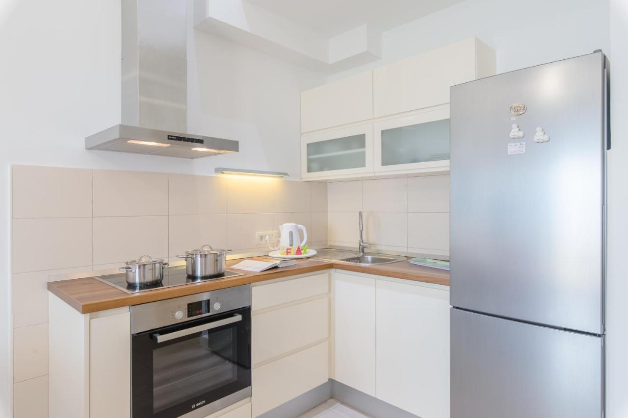Apartments Kadenca Omis Luaran gambar