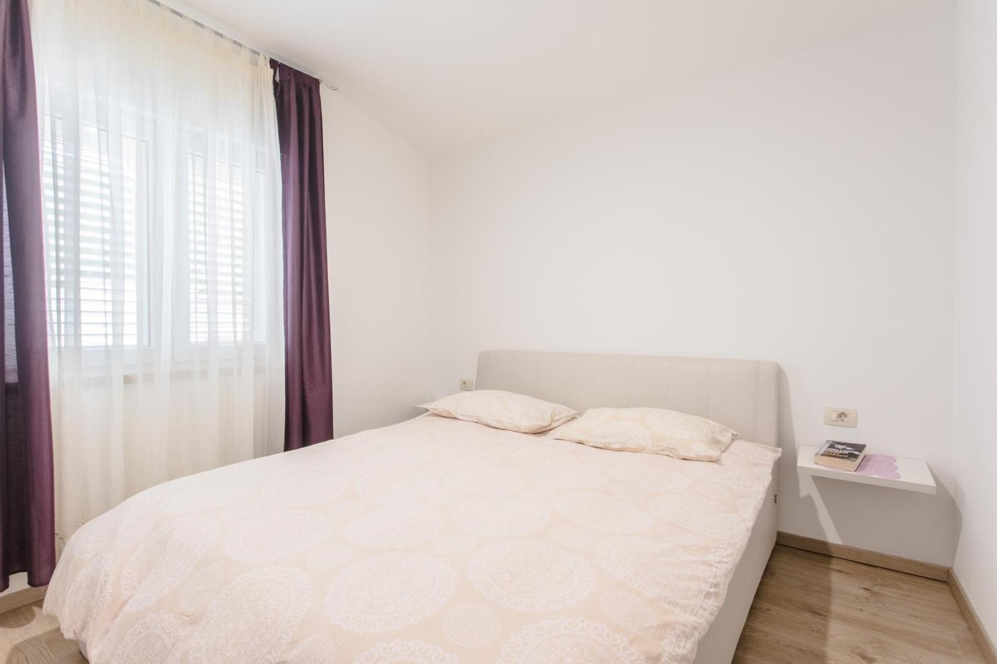 Apartments Kadenca Omis Luaran gambar