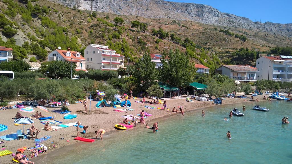 Apartments Kadenca Omis Luaran gambar