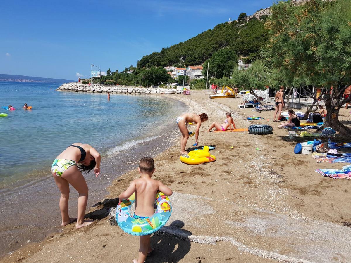 Apartments Kadenca Omis Luaran gambar